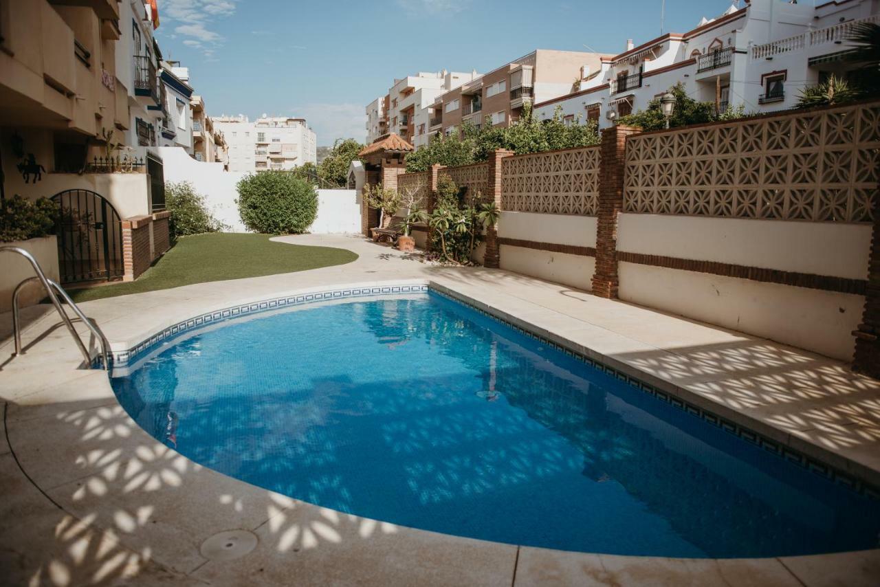 Apartamento Cala De Nerja-Lovely エクステリア 写真